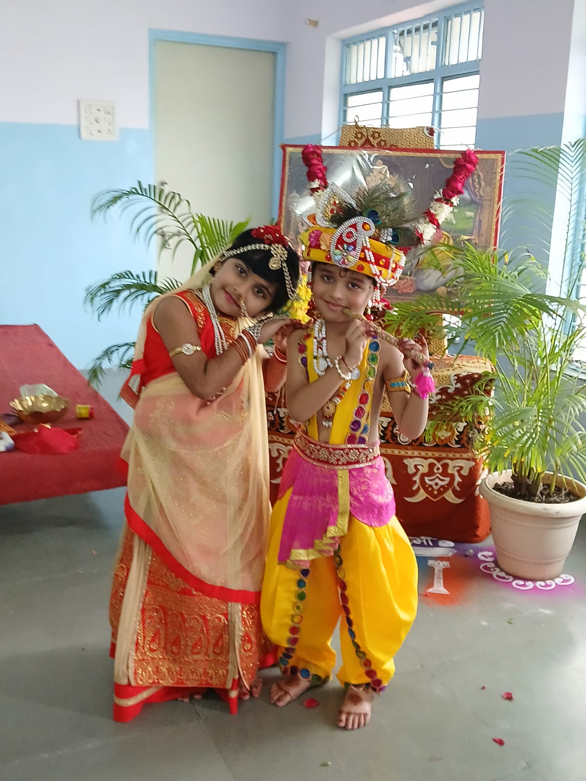 गावच्या शाळेतील वार्षिक स्नेह संमेलन